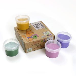 Geschenkidee für zweijährige Jungs. Man sieht vier kleine Farbeimer mit den Farben Grün, Gelb, Rosa und Lila von Neogrün